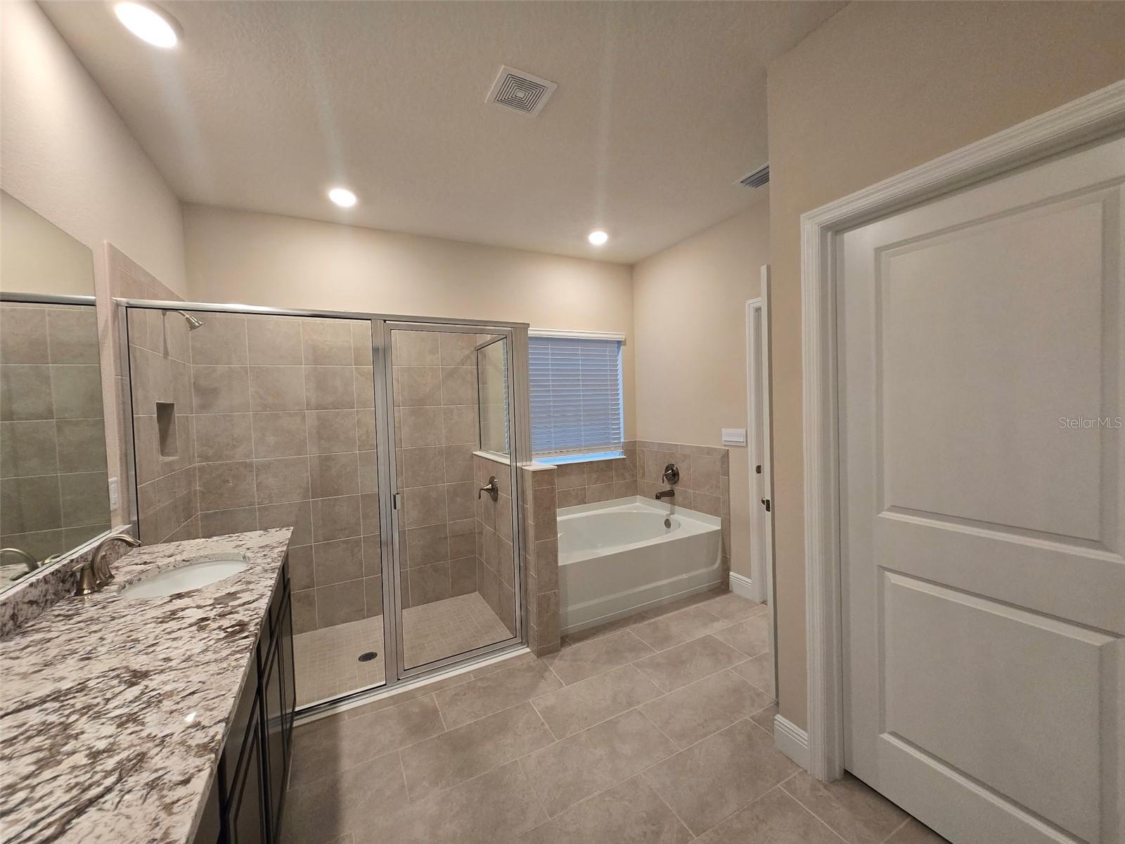 Image 19 of 56 For 6008 46th Drive