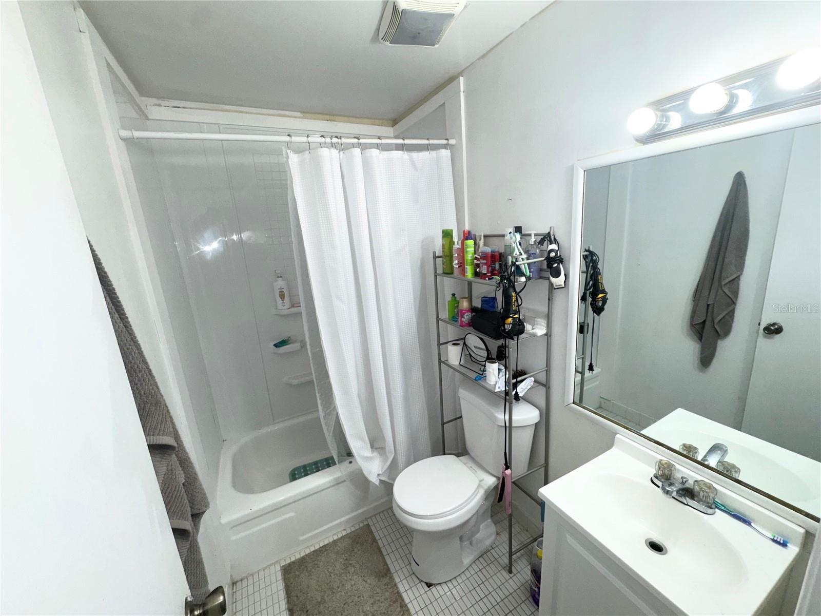 Image 7 of 17 For 703 75th Street 107