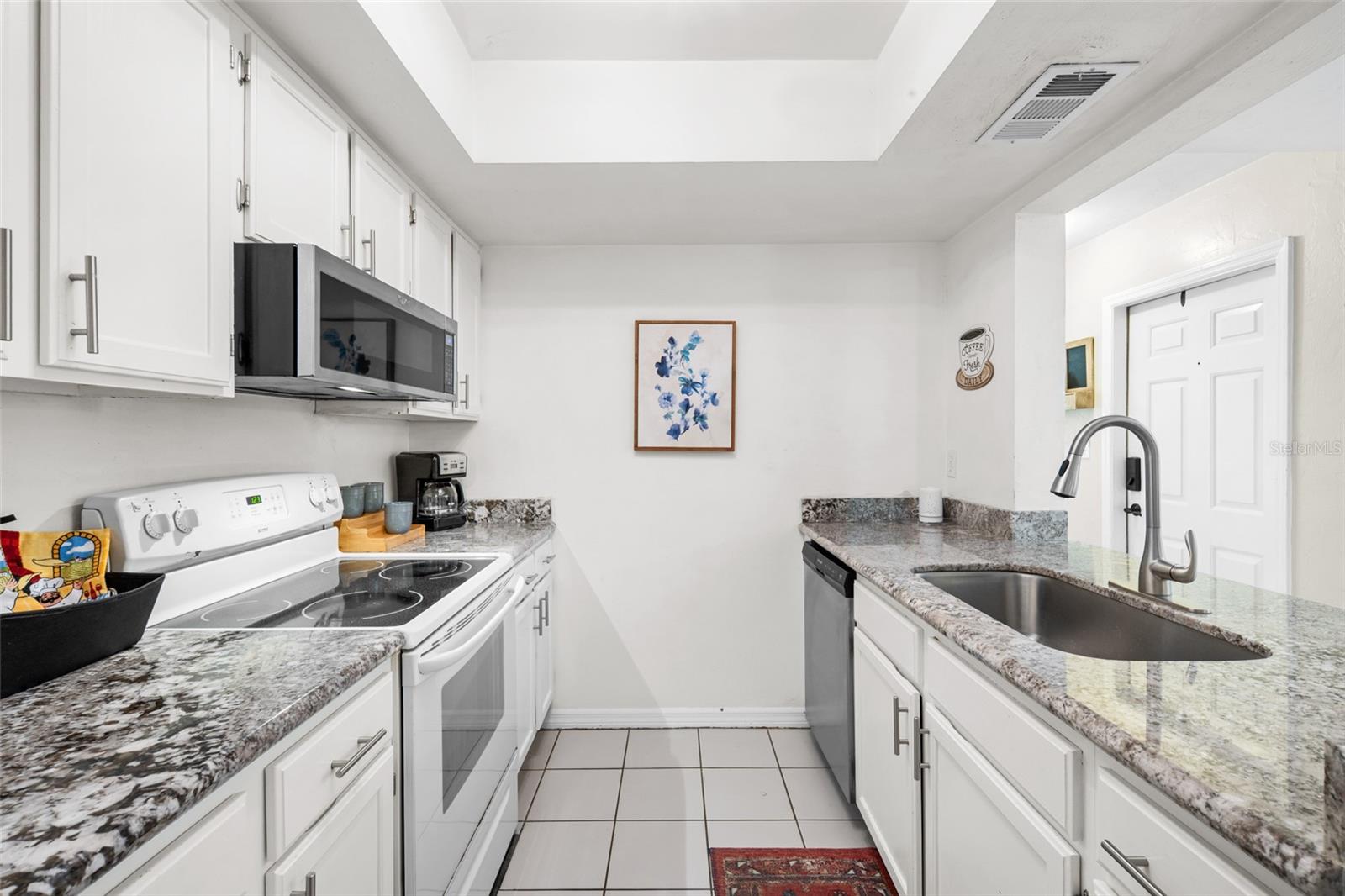 Image 6 of 37 For 5614 8th Place