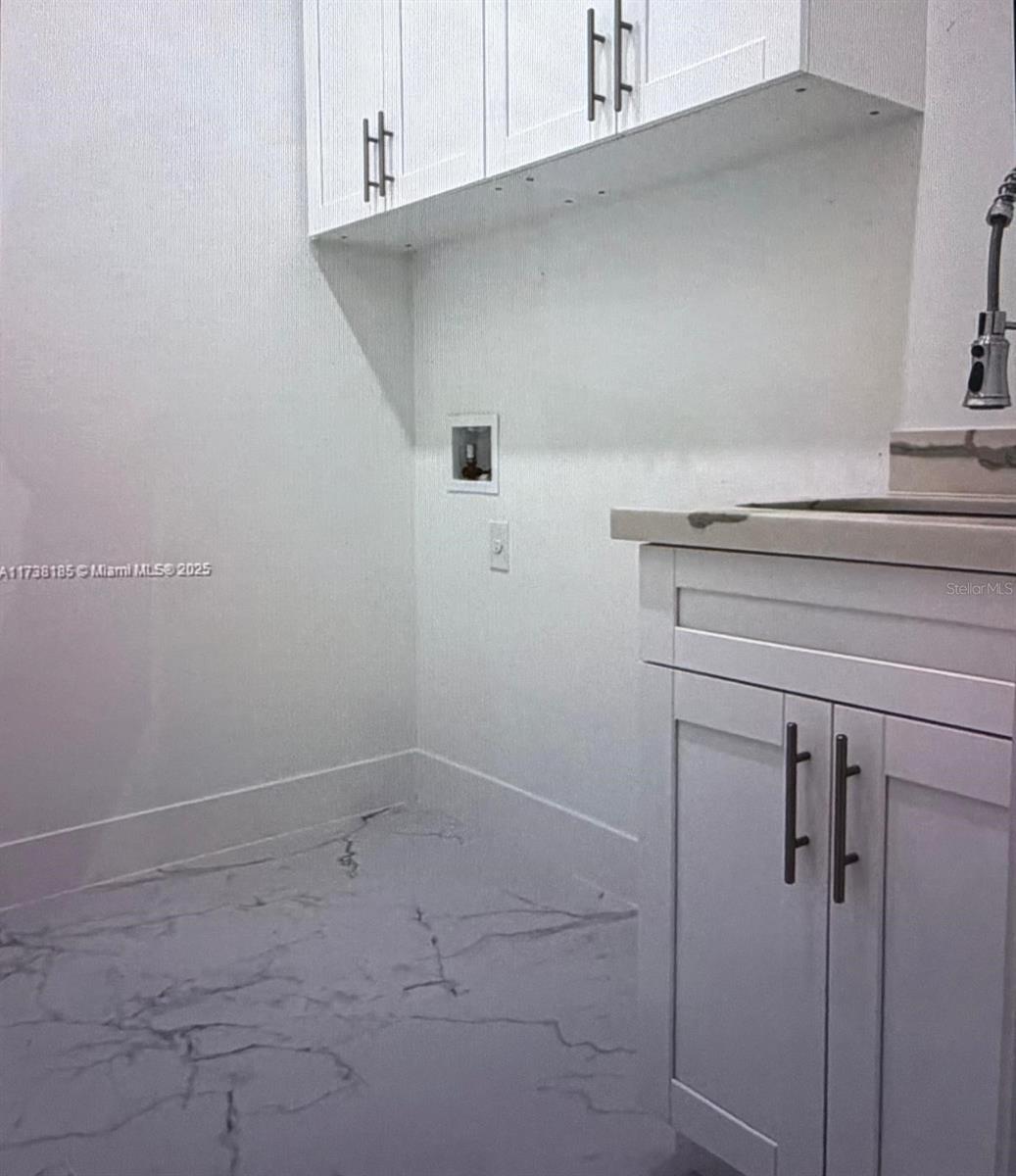 Image 13 of 14 For 2717 42 Avenue