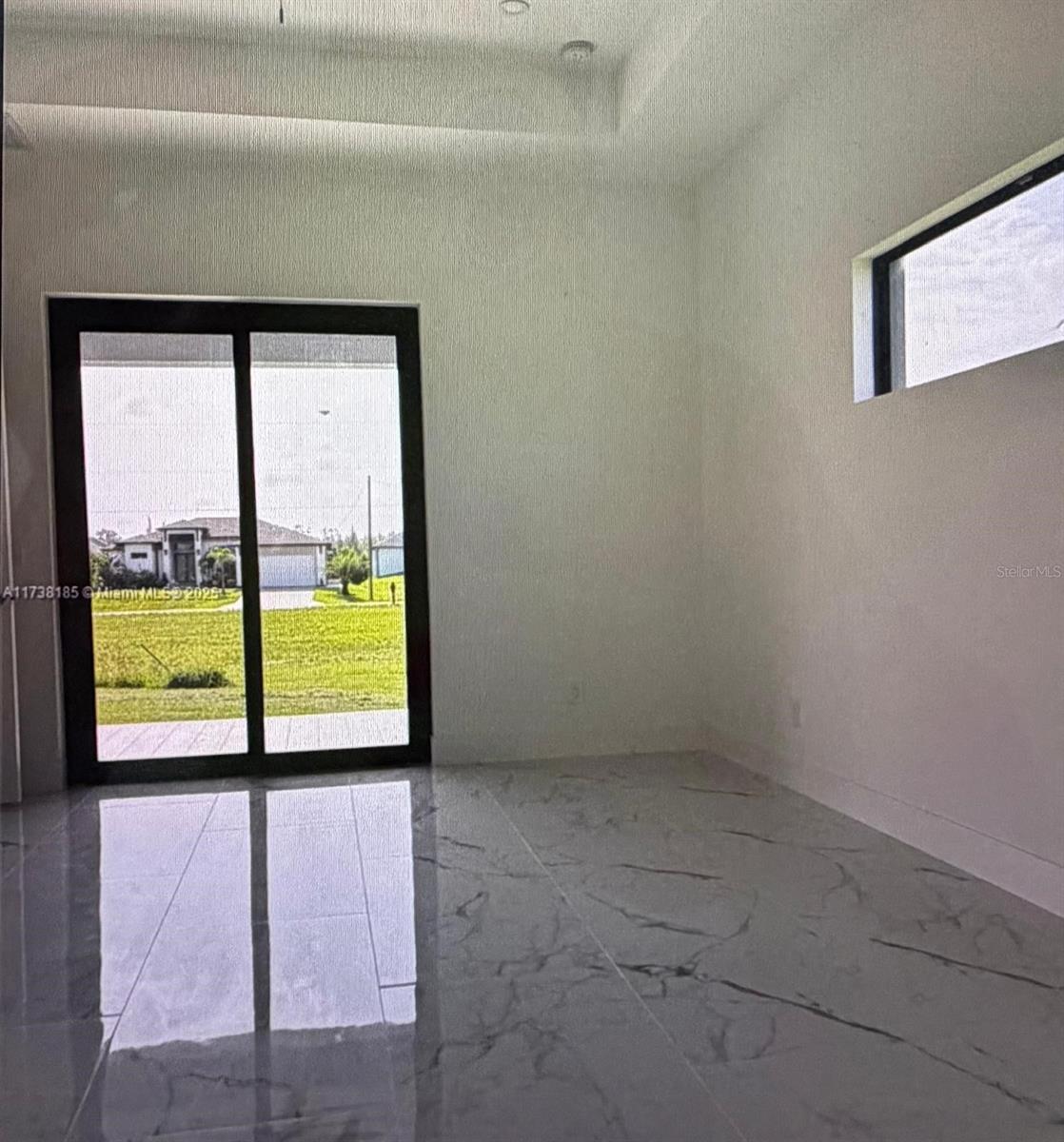 Image 6 of 14 For 2717 42 Avenue