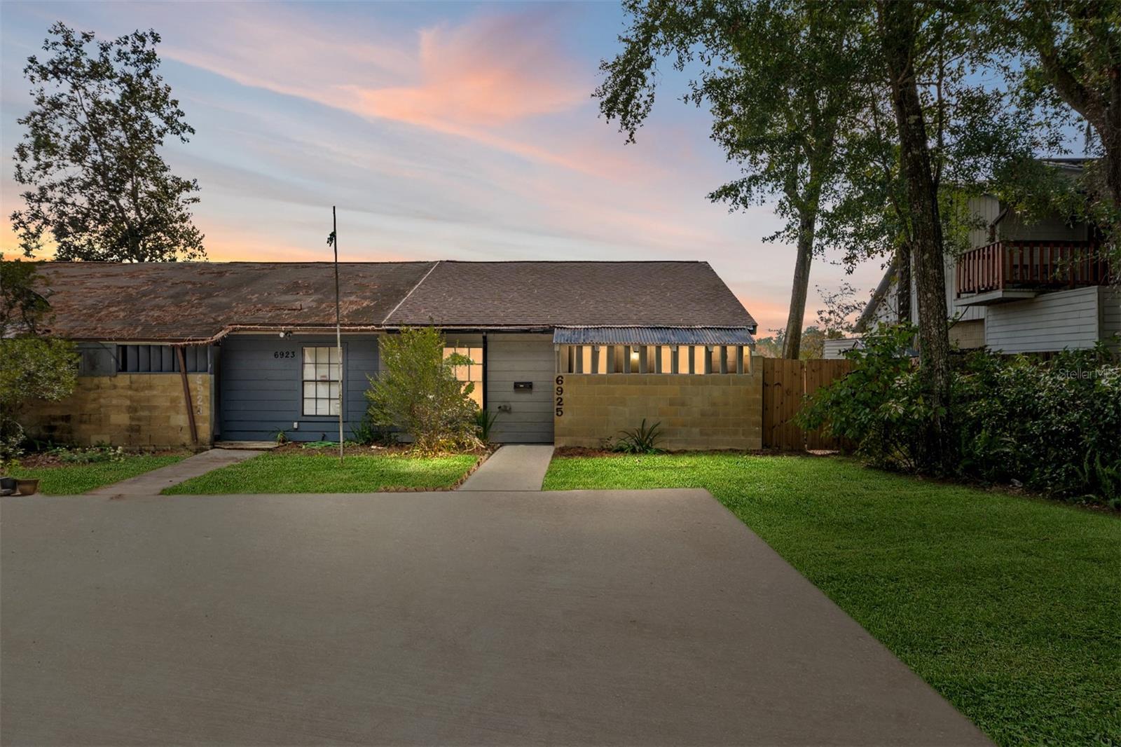 Image 2 of 37 For 6925 46th Avenue