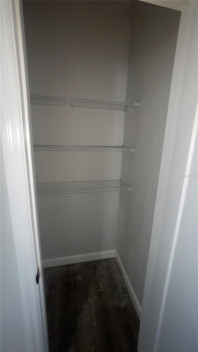 Image 7 of 17 For 11390 92nd Court