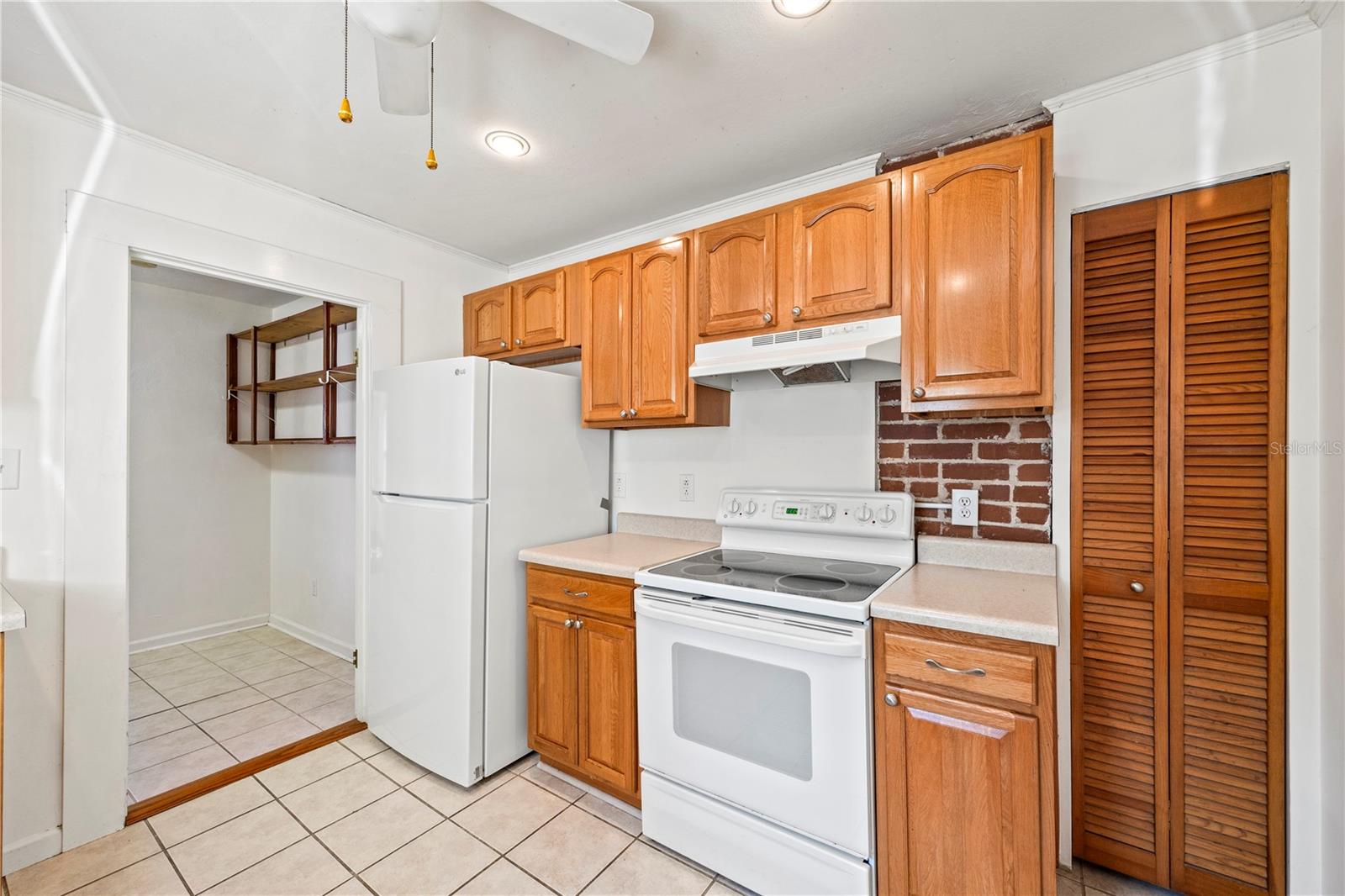 Image 11 of 41 For 1241 35th Avenue