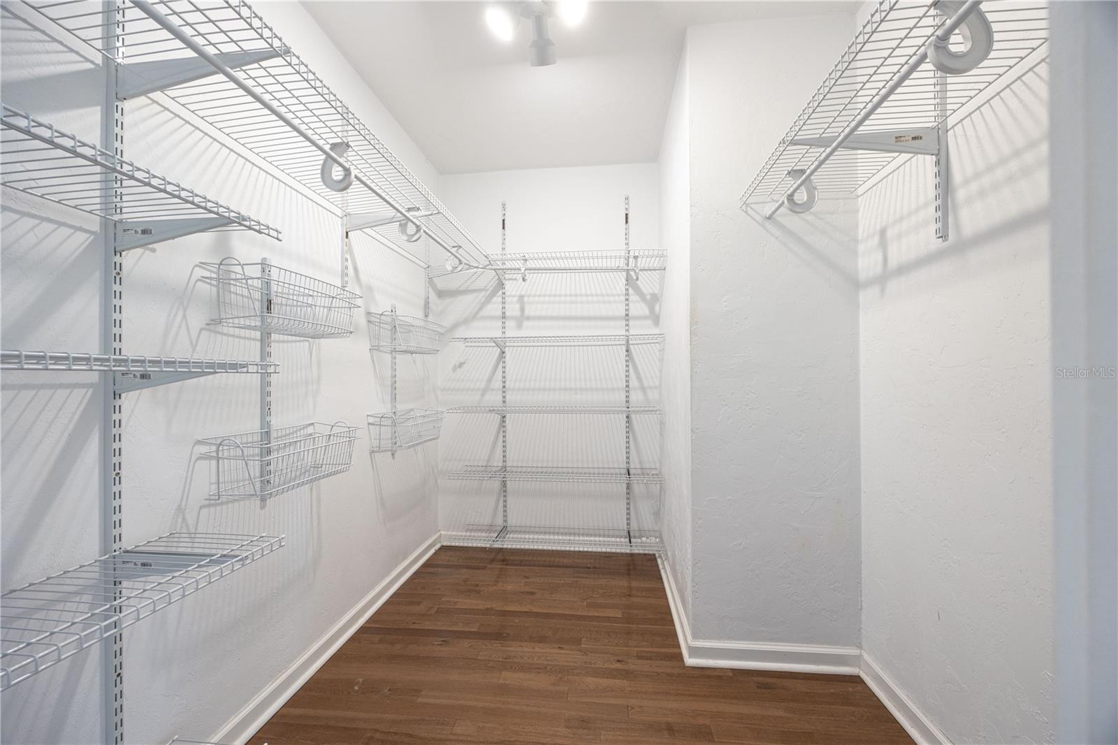 Image 18 of 41 For 1241 35th Avenue