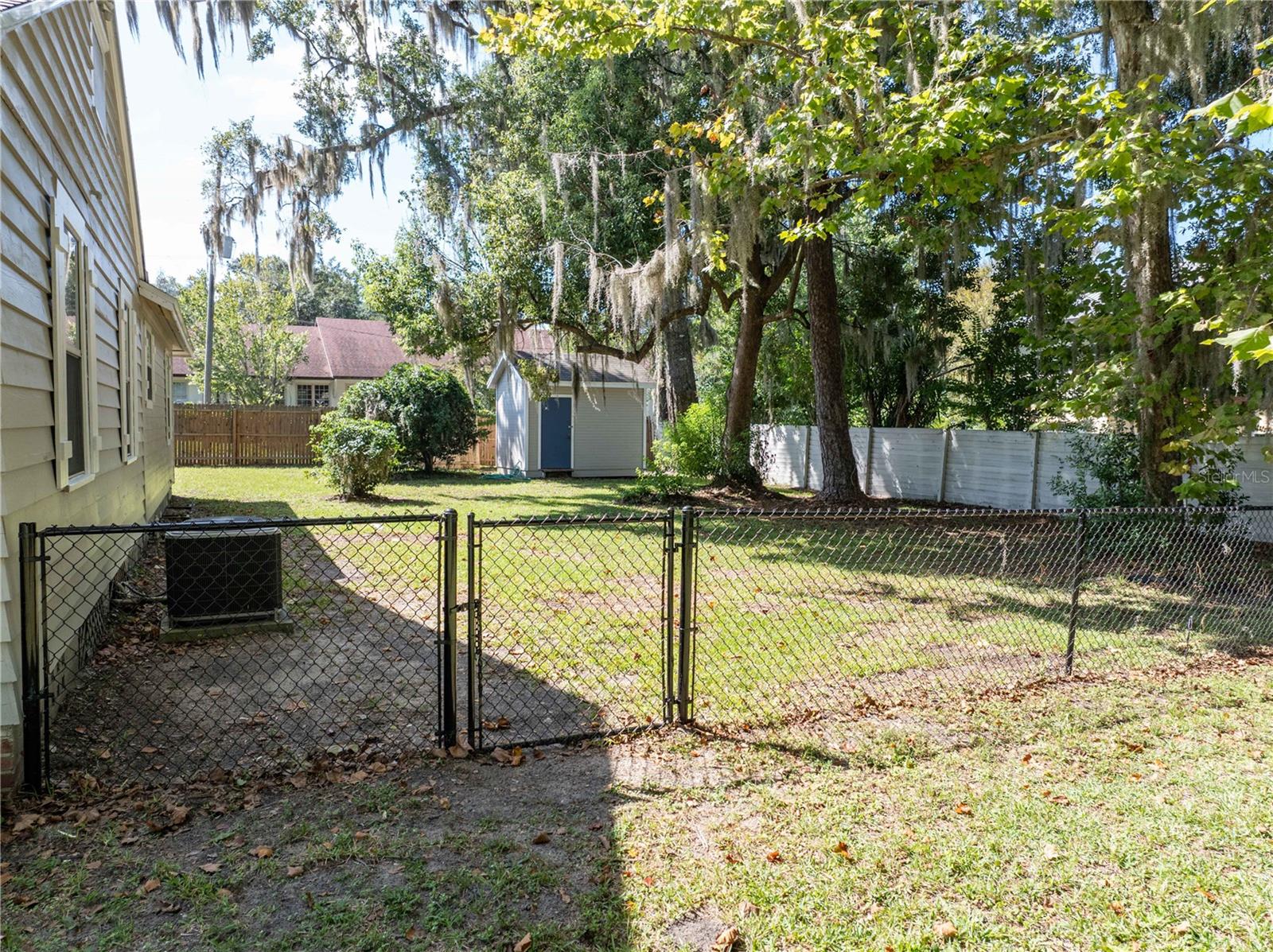 Image 28 of 41 For 1241 35th Avenue