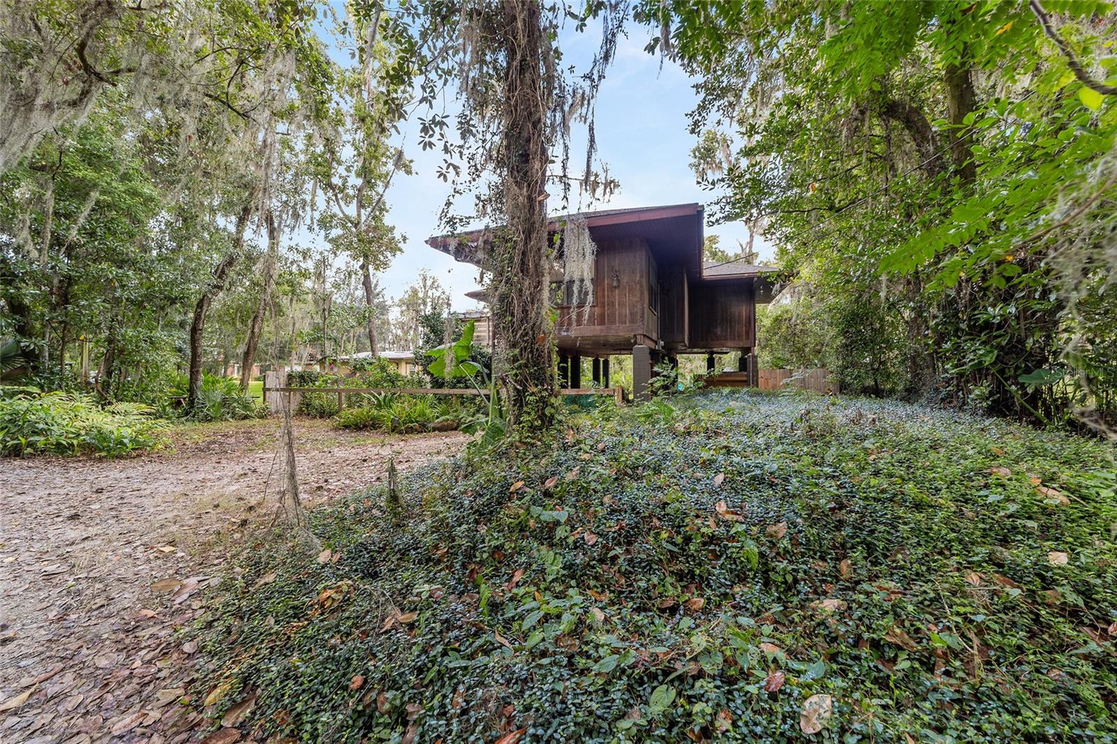 Image 31 of 49 For 20810 132nd Avenue
