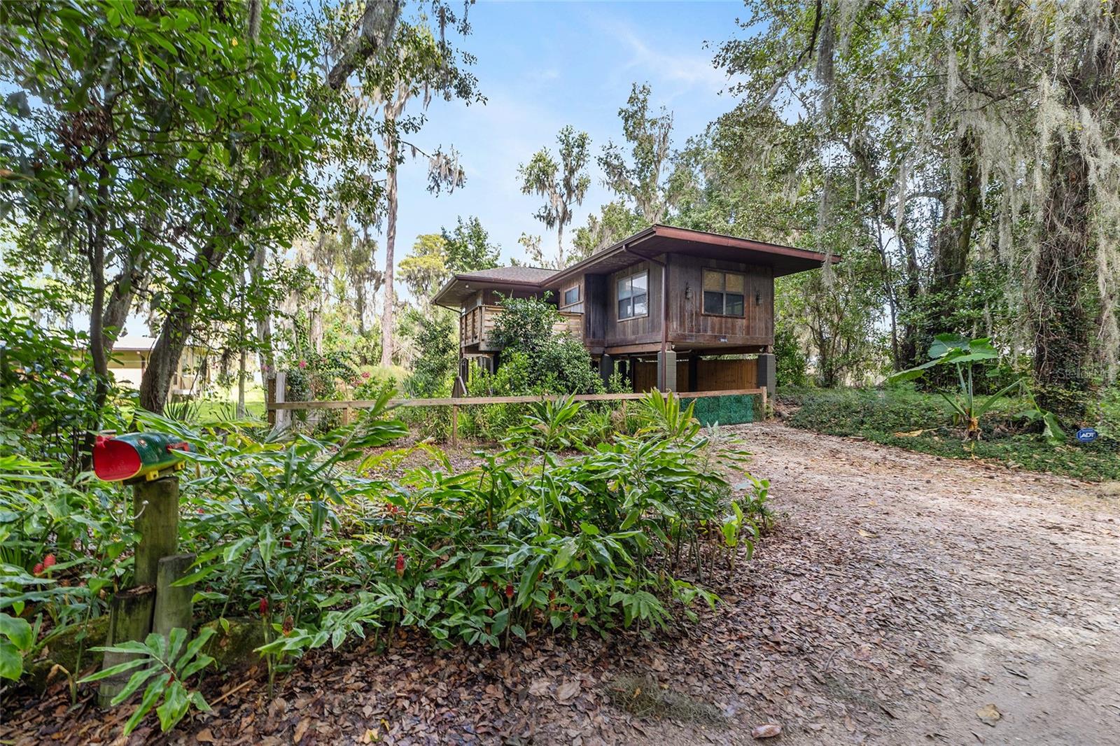 Image 4 of 49 For 20810 132nd Avenue