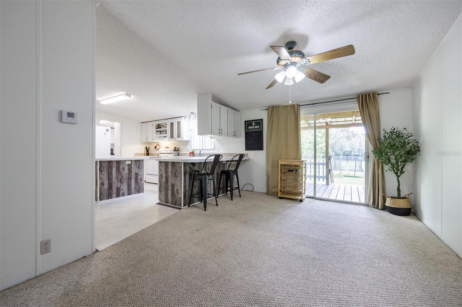 Image 12 of 49 For 6527 155th Street
