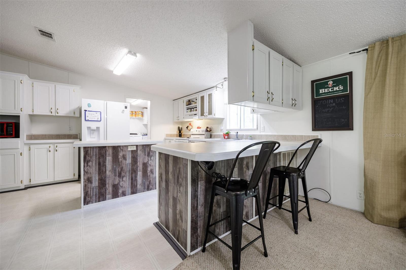 Image 14 of 49 For 6527 155th Street