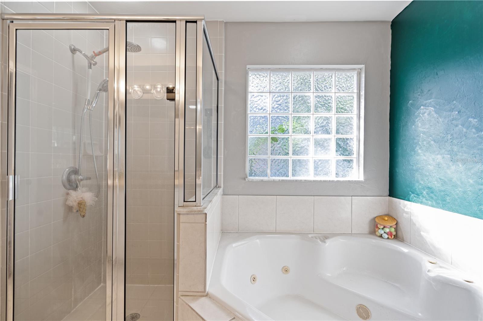 Image 20 of 32 For 6237 109th Place