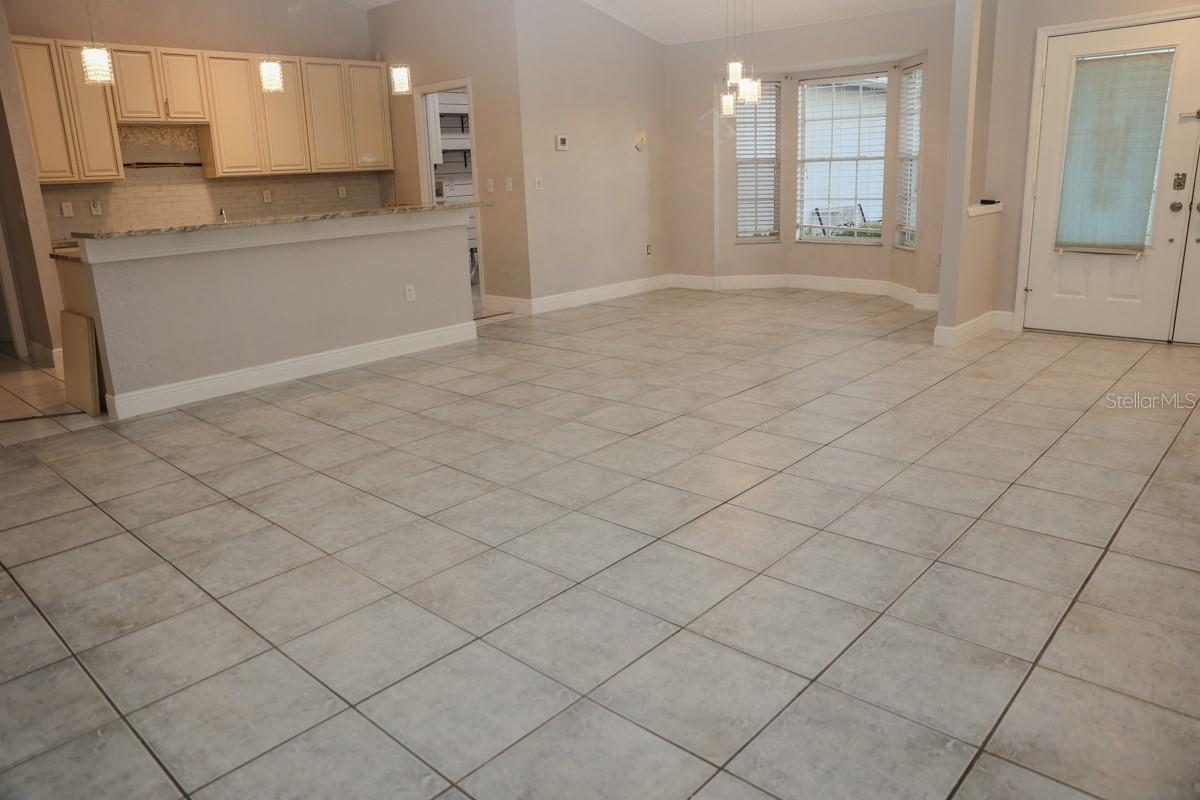 Image 37 of 58 For 11194 Murraysville Drive