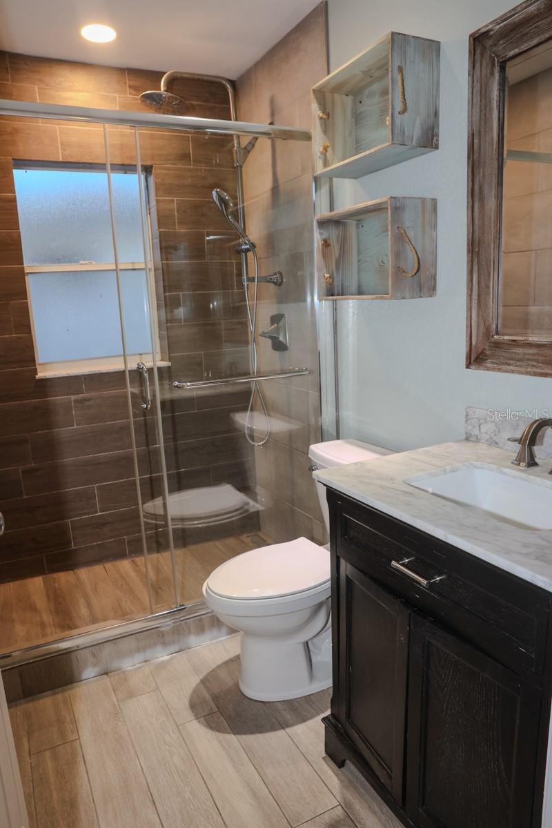 Image 39 of 58 For 11194 Murraysville Drive