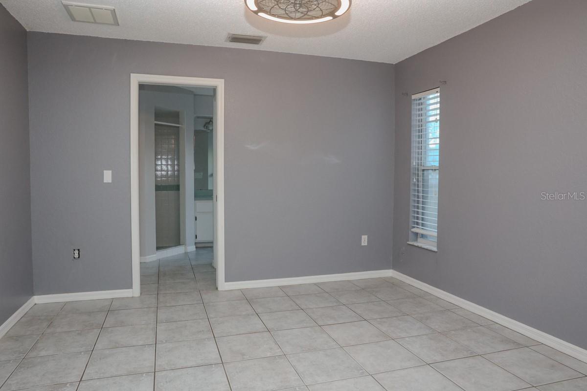 Image 47 of 58 For 11194 Murraysville Drive