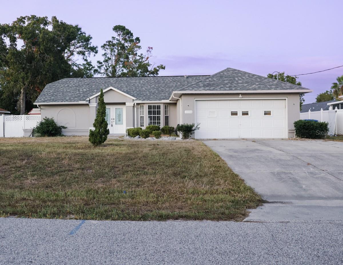 Image 6 of 58 For 11194 Murraysville Drive