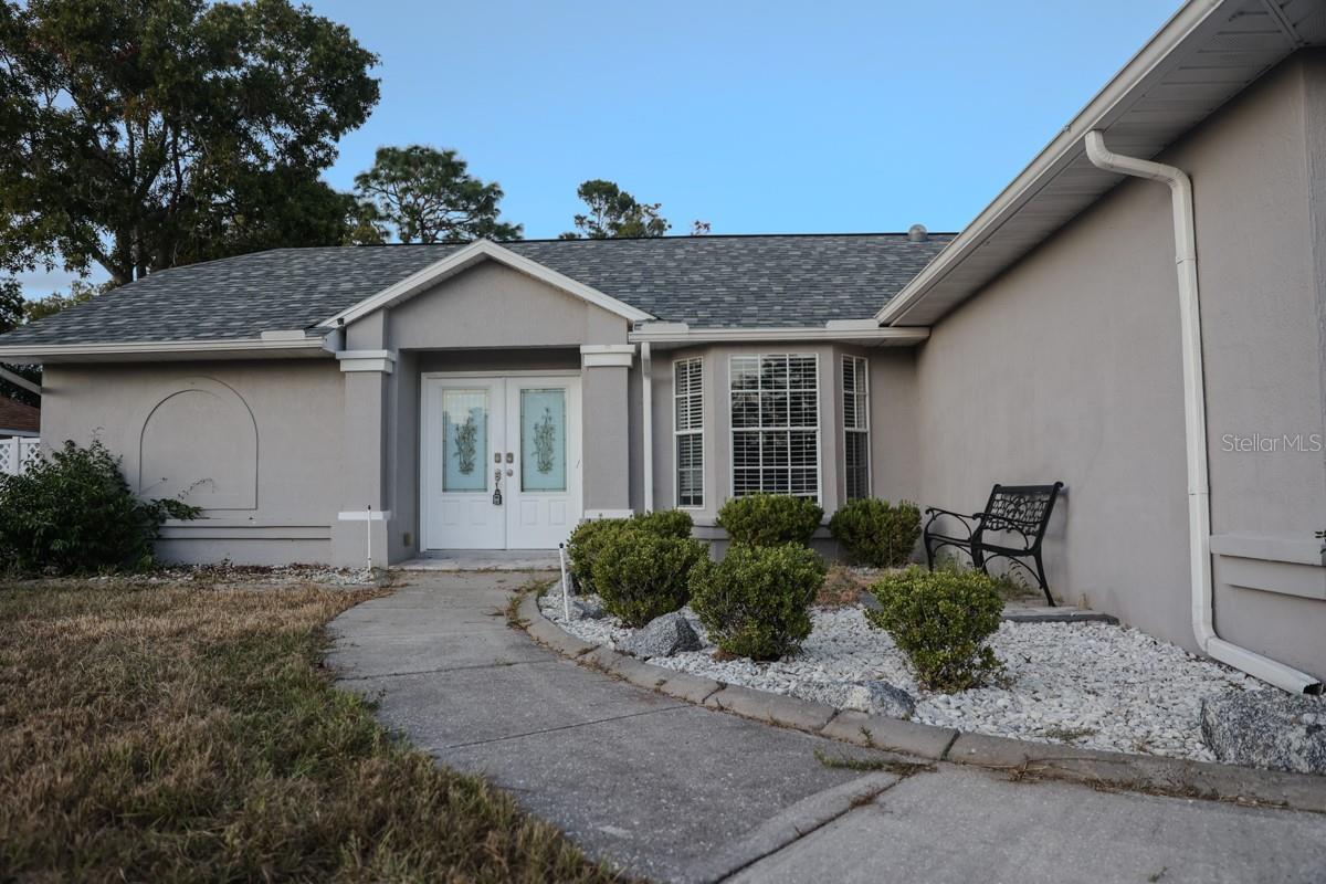 Image 7 of 58 For 11194 Murraysville Drive