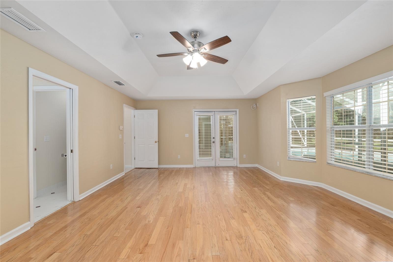 Image 36 of 81 For 13424 4th Lane