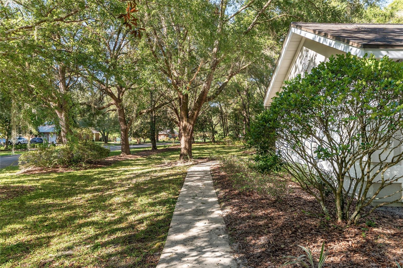 Image 6 of 81 For 13424 4th Lane