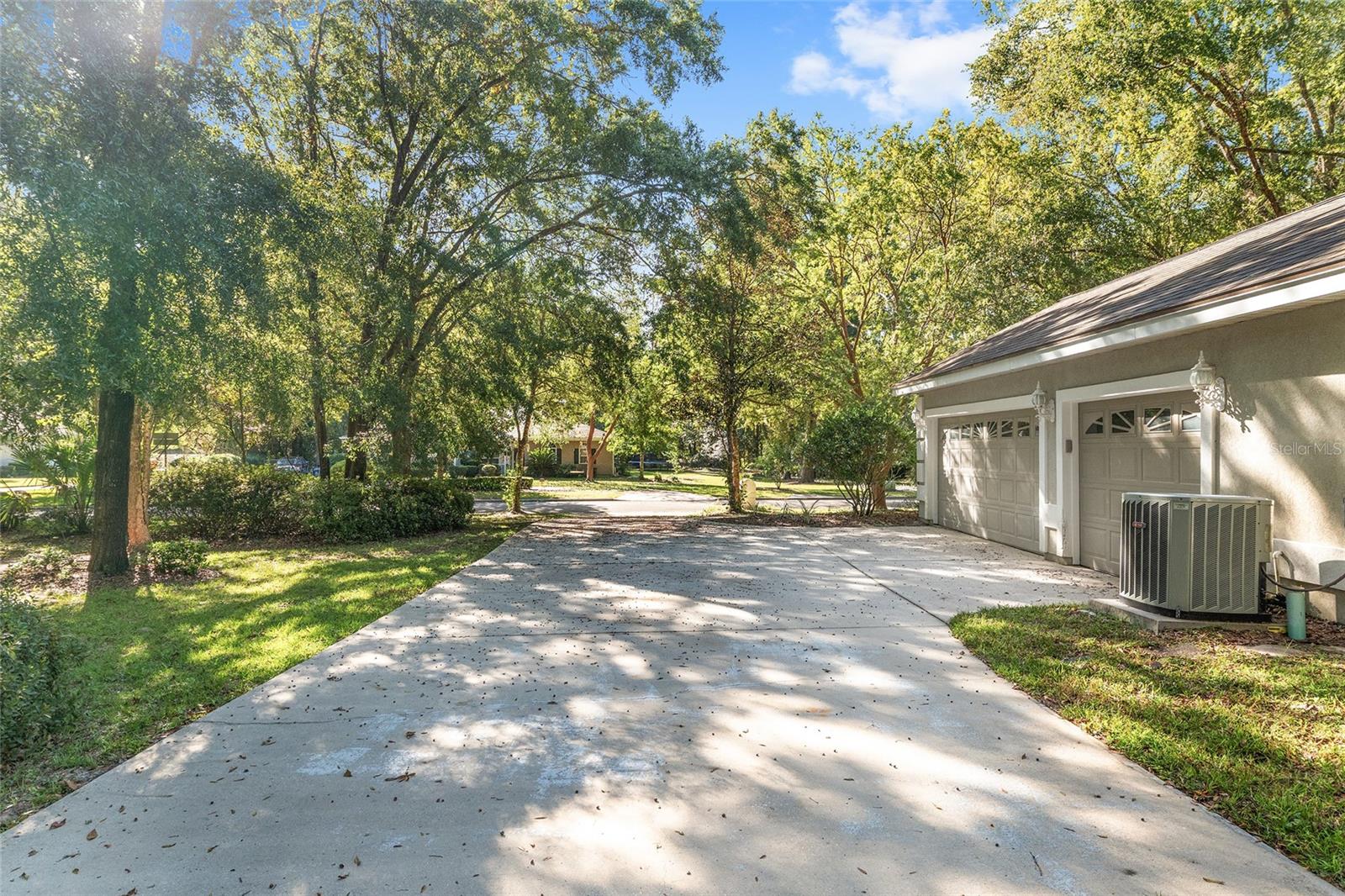 Image 7 of 81 For 13424 4th Lane
