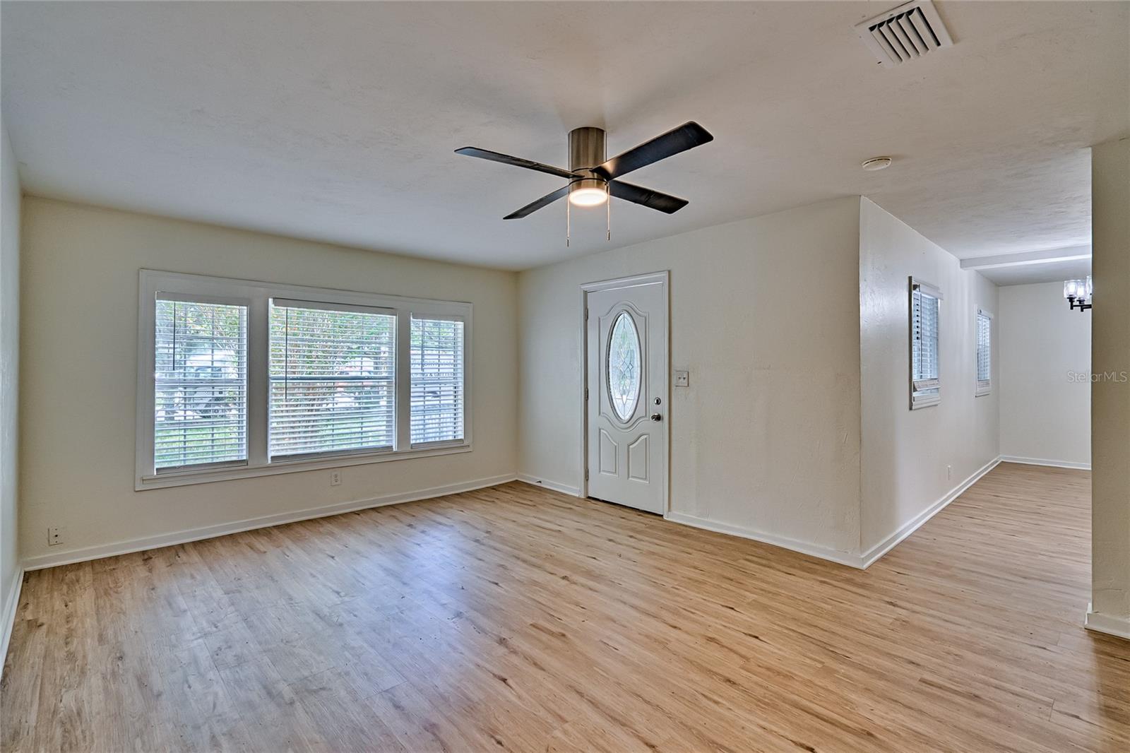 Image 3 of 29 For 209 47th Street