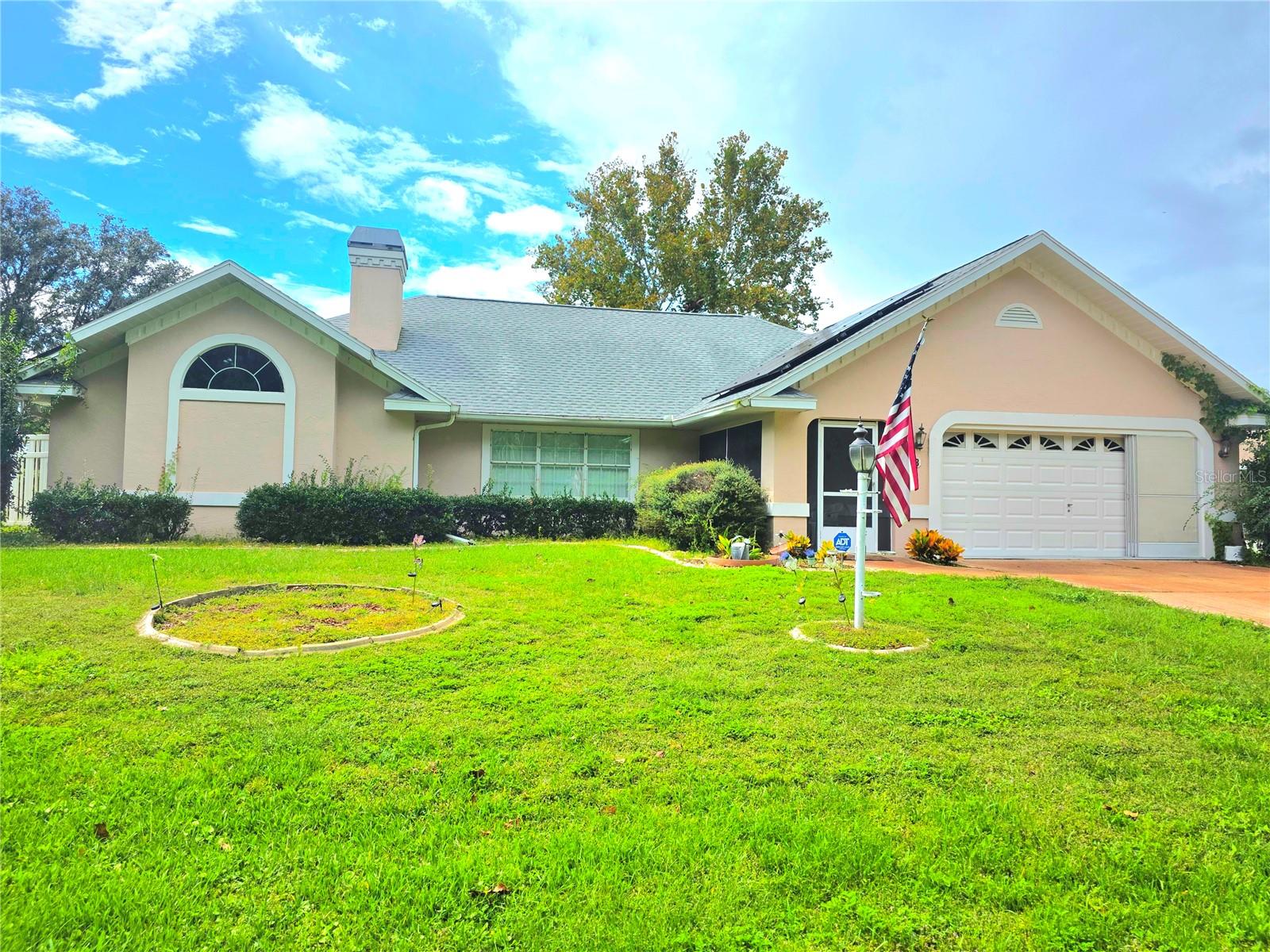 Details for 93 Hickory Loop, OCALA, FL 34472