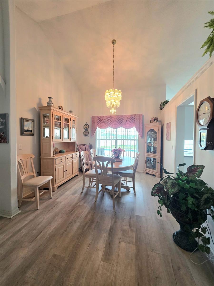 Image 8 of 23 For 93 Hickory Loop