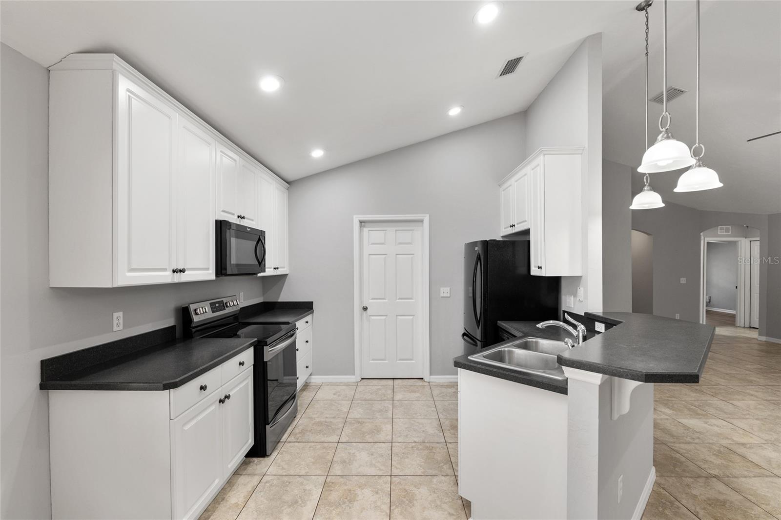 Image 17 of 69 For 7932 83rd Terrace