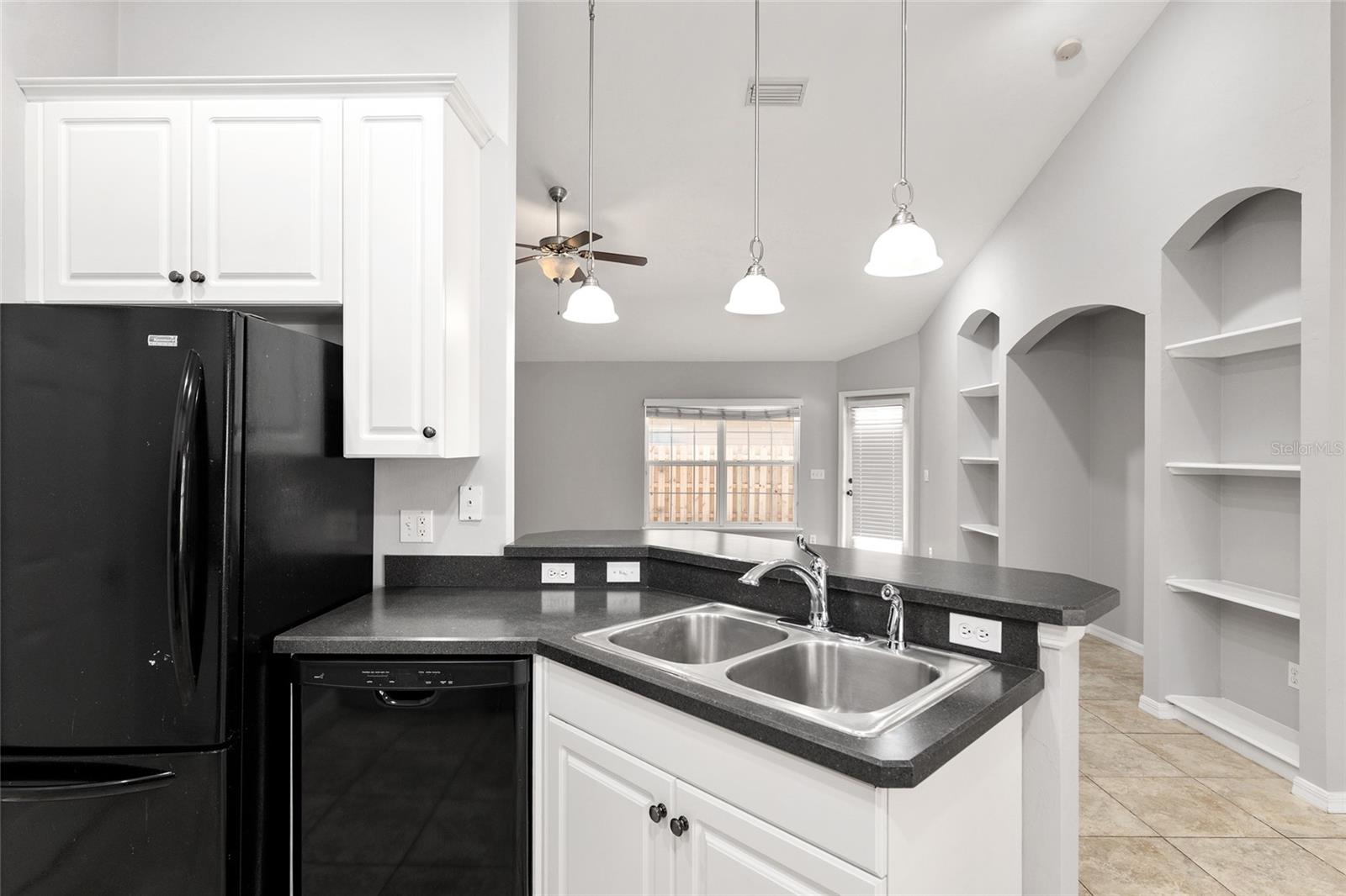 Image 20 of 69 For 7932 83rd Terrace