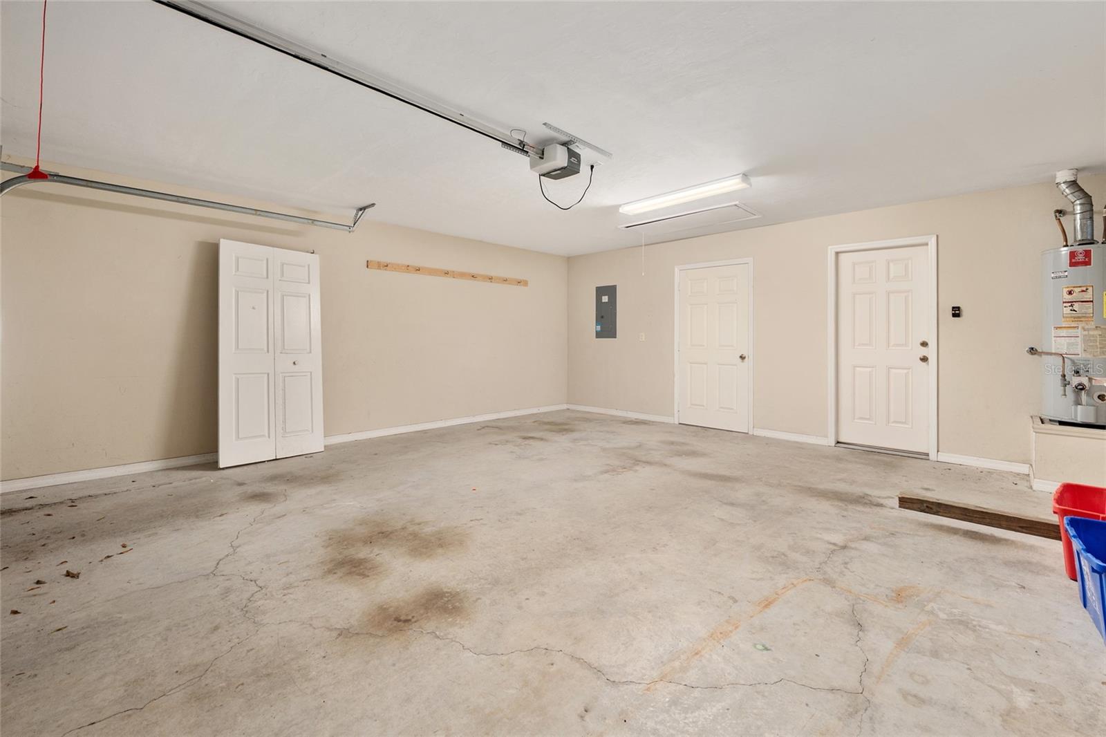 Image 25 of 69 For 7932 83rd Terrace