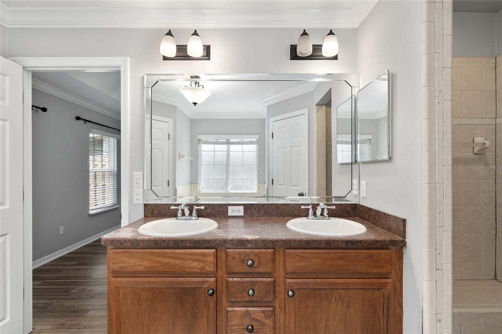 Image 29 of 69 For 7932 83rd Terrace