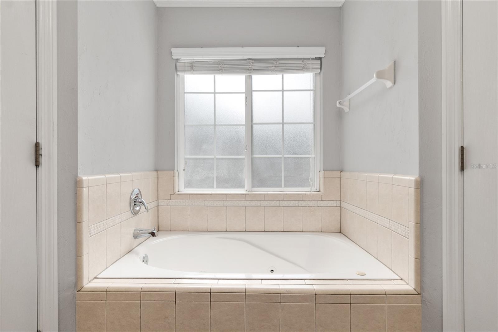 Image 30 of 69 For 7932 83rd Terrace