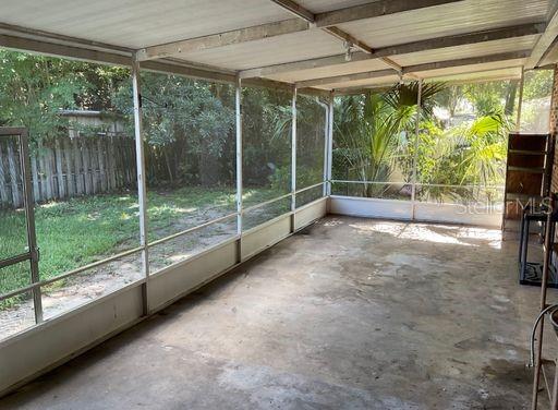 Image 8 of 9 For 930 36th Avenue