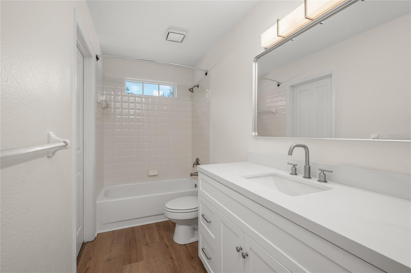 Image 24 of 29 For 5091 Great Oak Lane