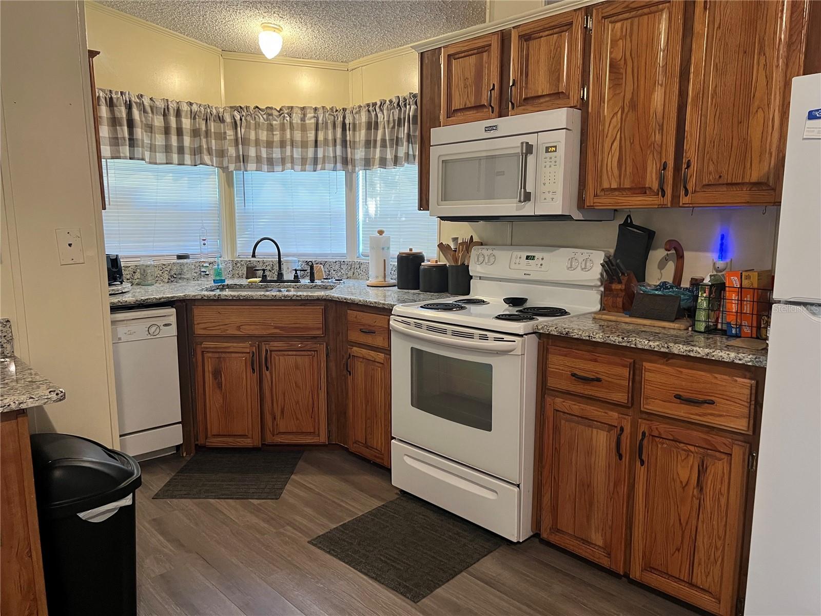 Image 14 of 53 For 25204 71st Place