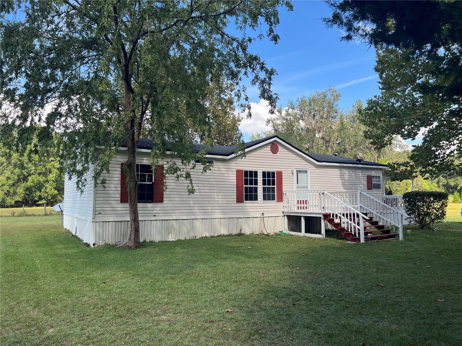 Image 2 of 53 For 25204 71st Place