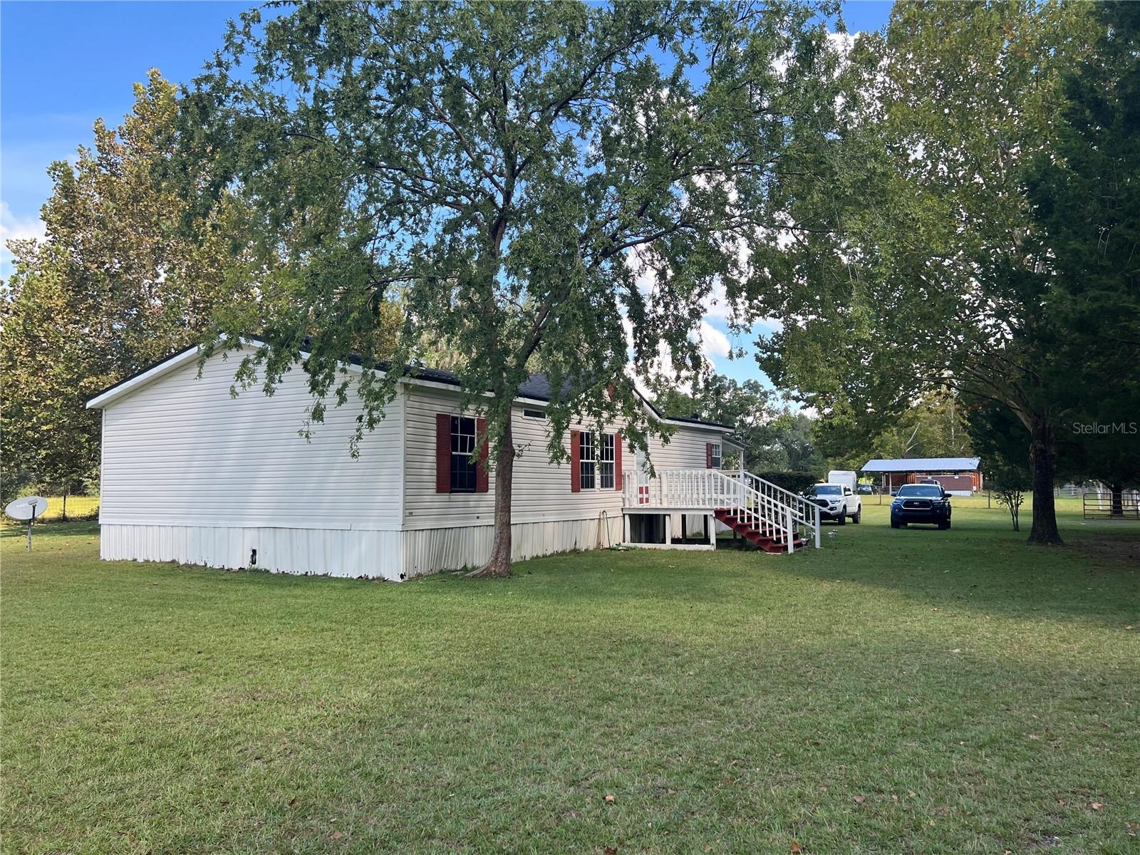 Image 3 of 53 For 25204 71st Place