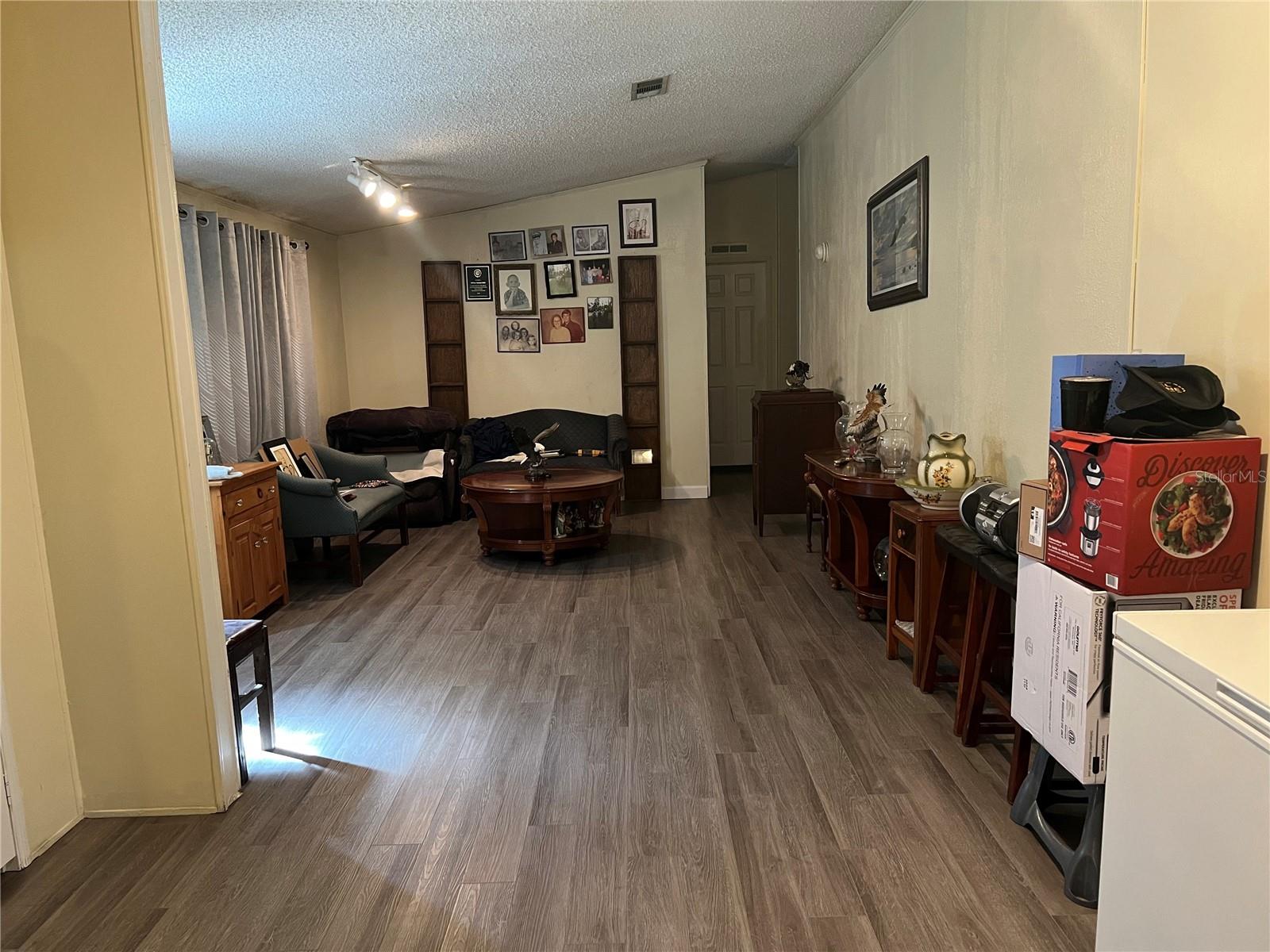 Image 7 of 53 For 25204 71st Place