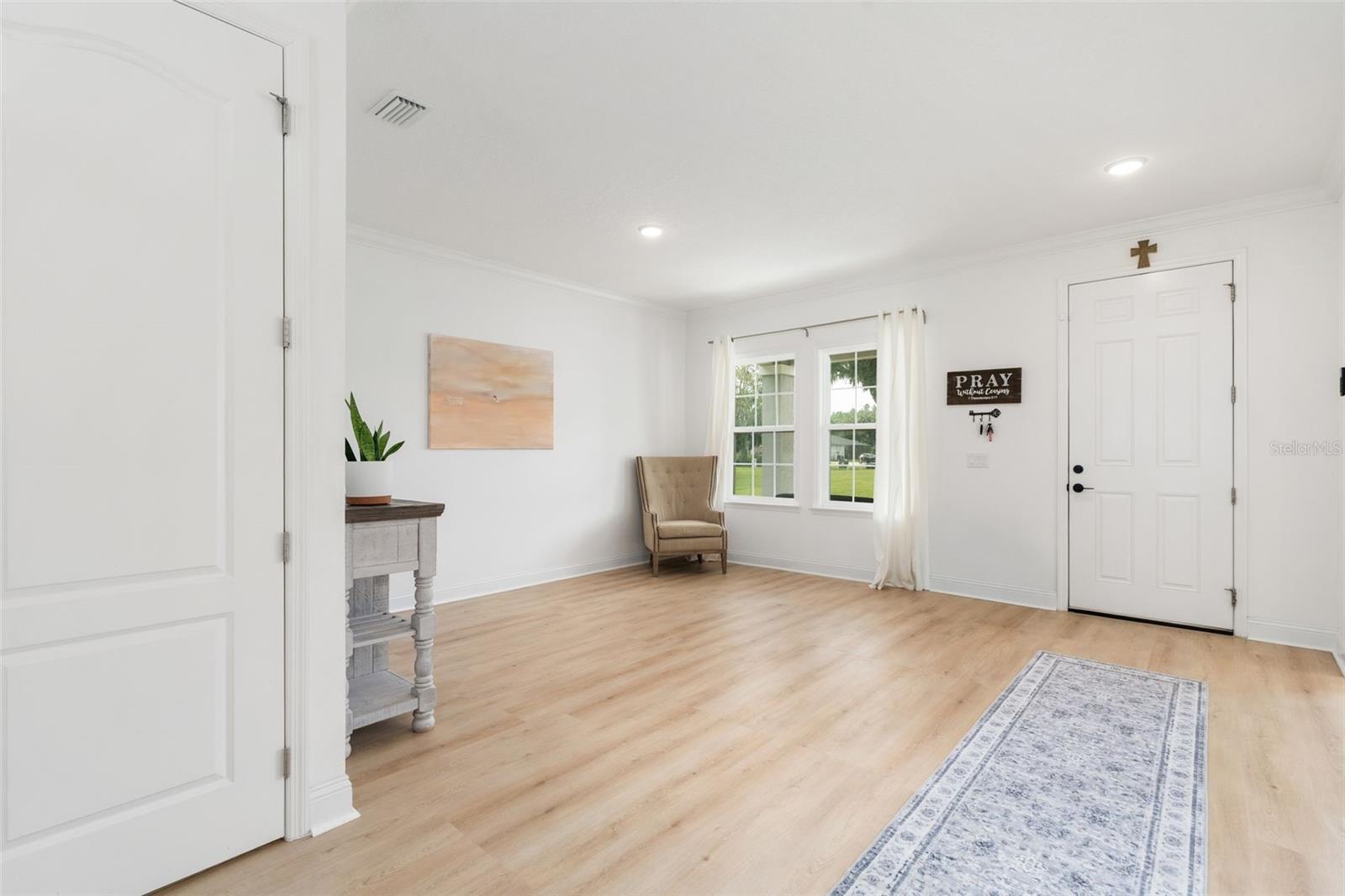 Image 9 of 53 For 5419 215 Terrace