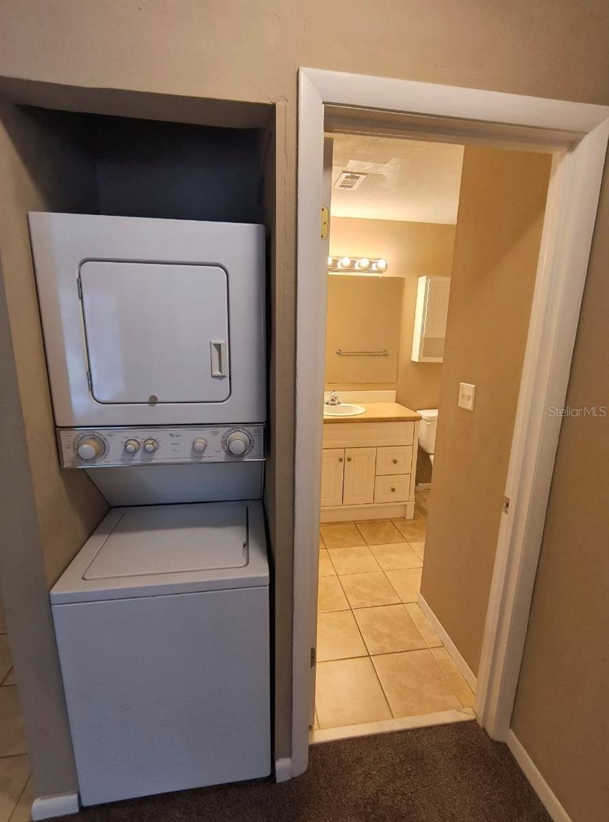 Image 4 of 10 For 1035 9th Street E21