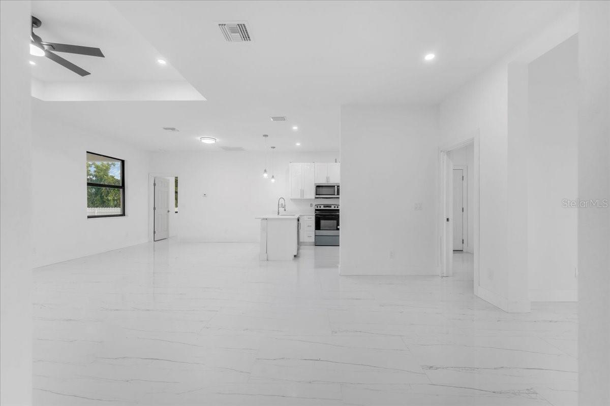 Image 31 of 59 For 2513 9th Avenue