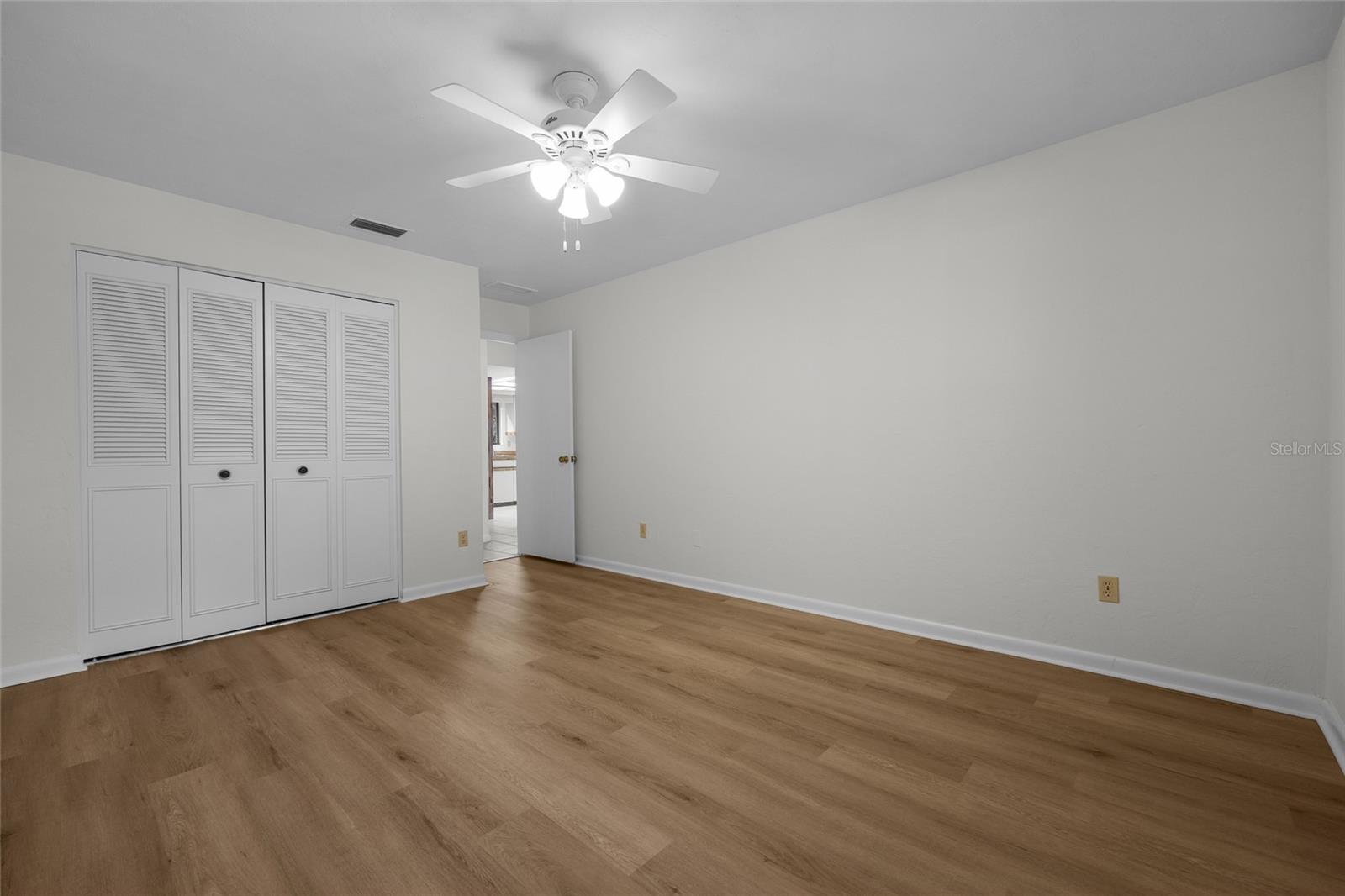 Image 18 of 26 For 3551 29th Place