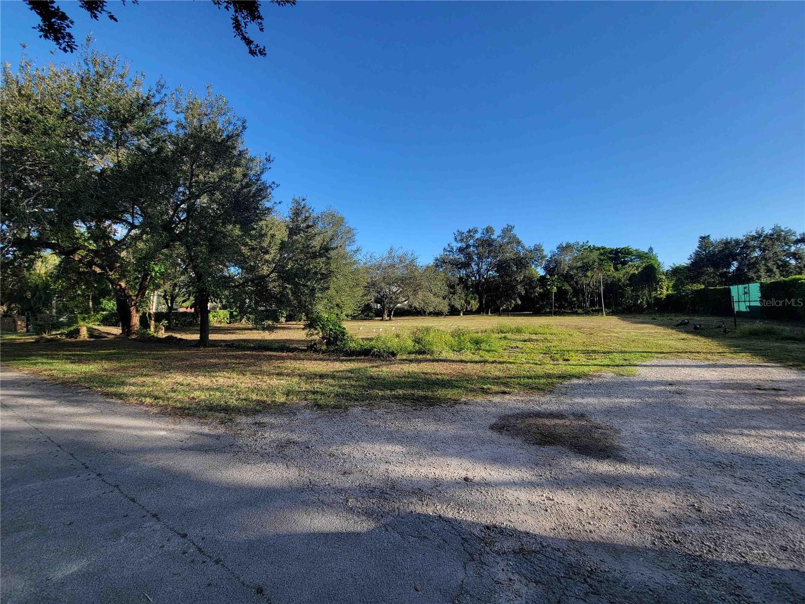 Image 4 of 8 For Tbd 93rd Street