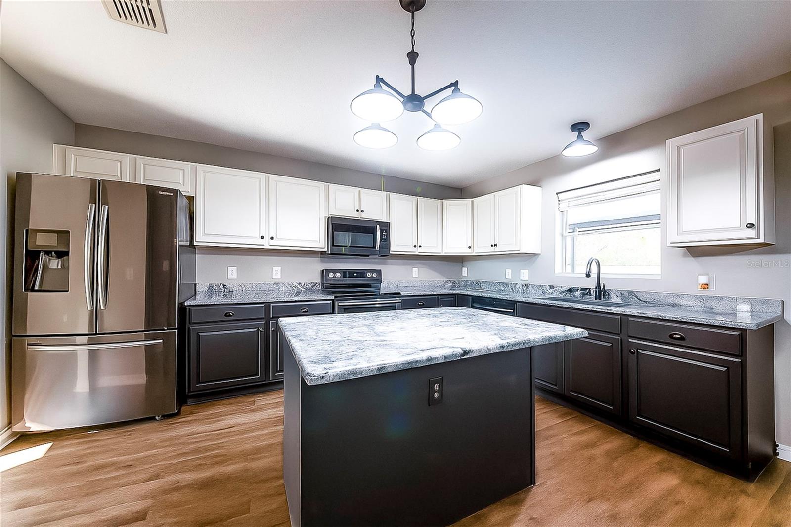 Image 19 of 72 For 713 242nd Terrace