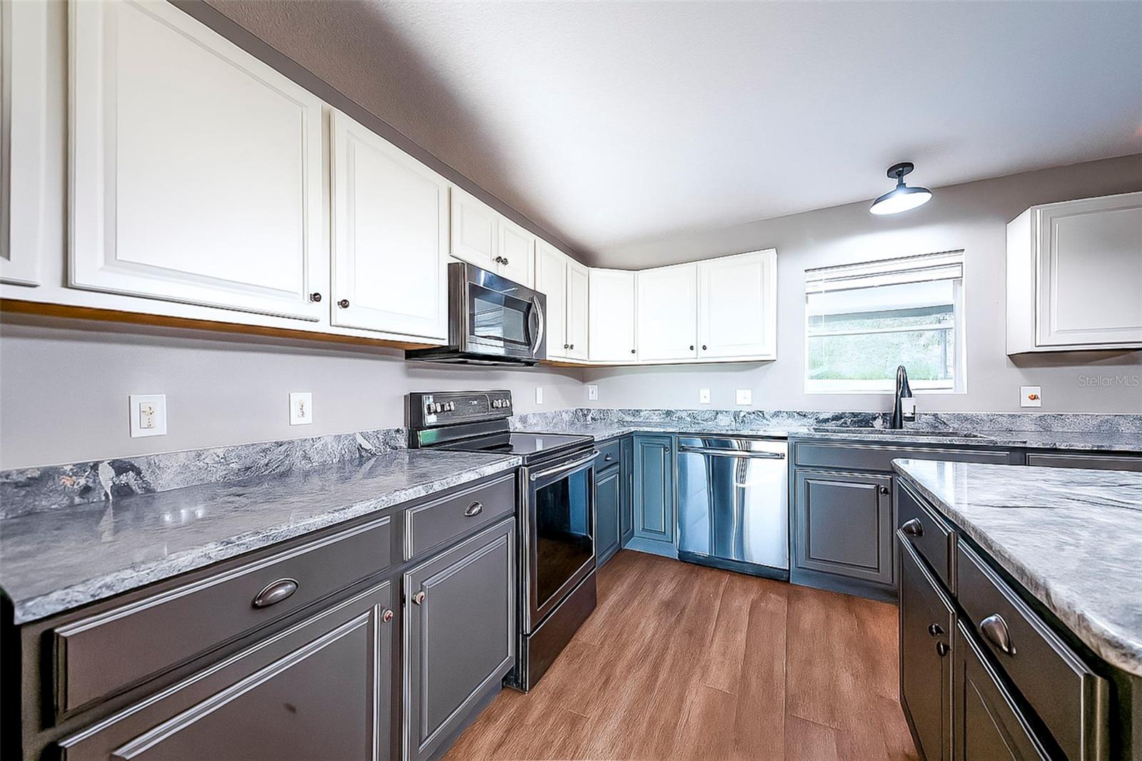 Image 21 of 72 For 713 242nd Terrace