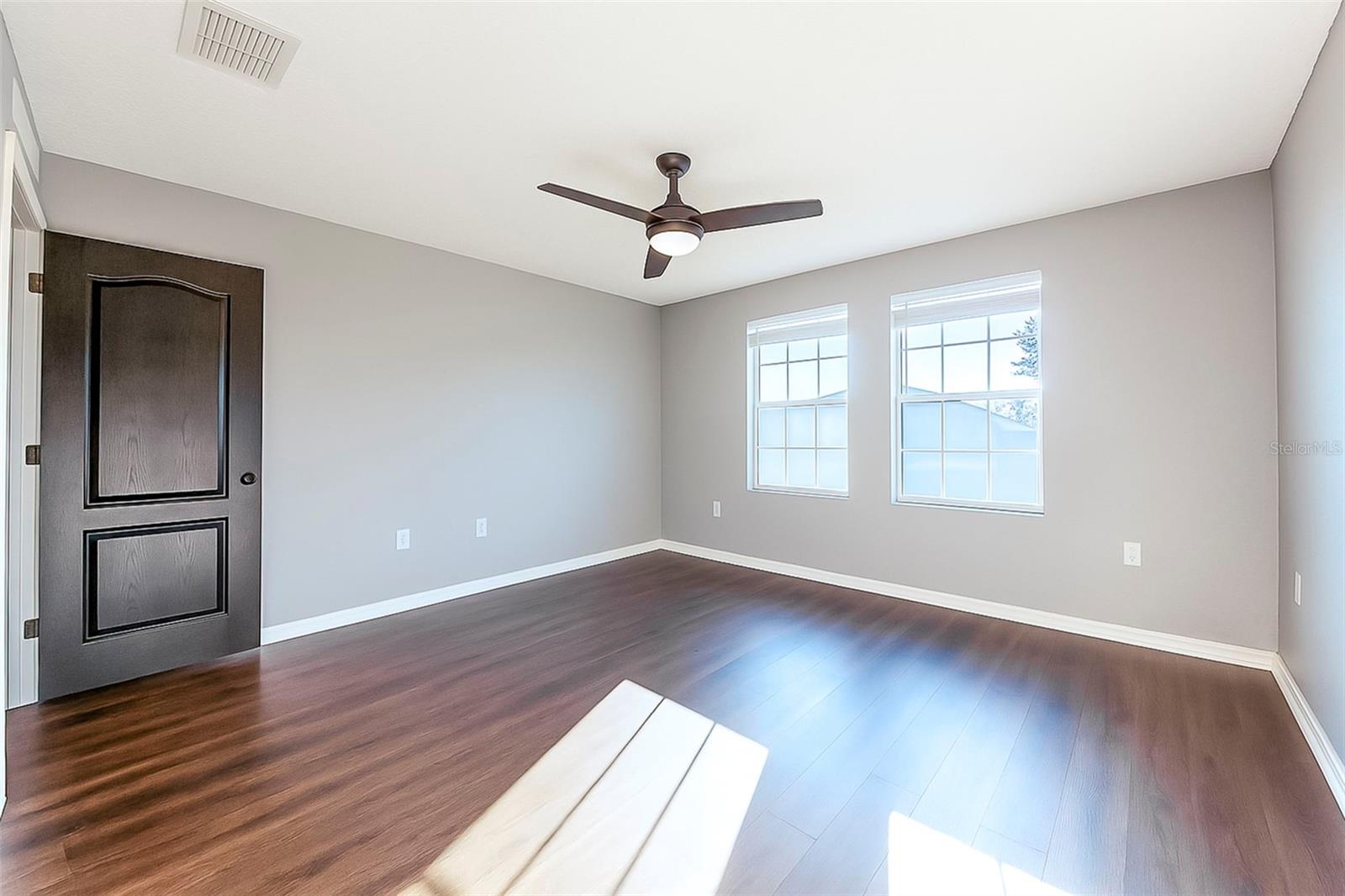Image 25 of 72 For 713 242nd Terrace