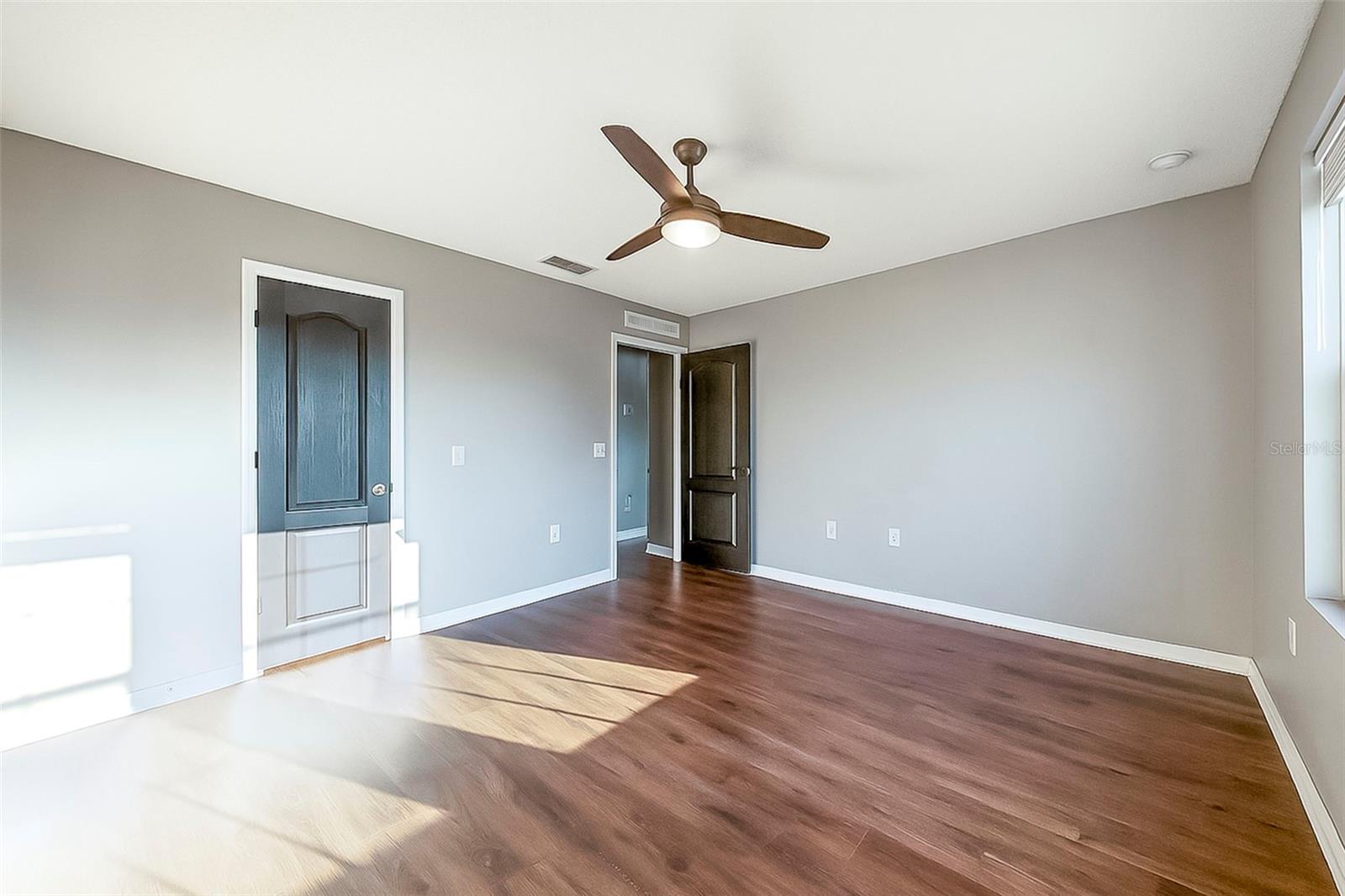 Image 26 of 72 For 713 242nd Terrace