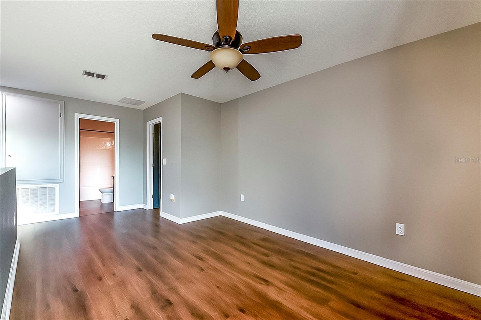 Image 30 of 72 For 713 242nd Terrace
