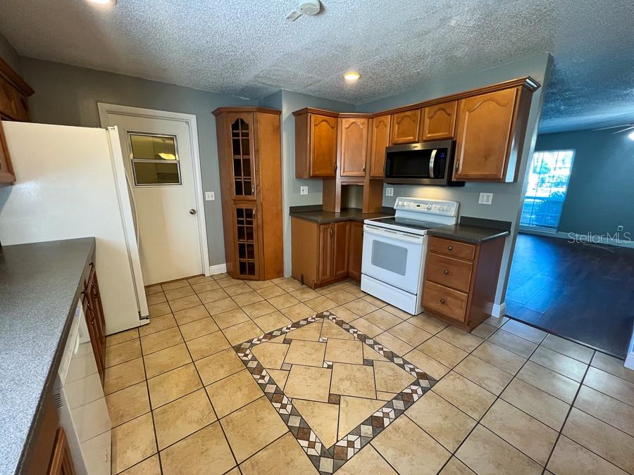 Image 18 of 36 For 4607 40th Street