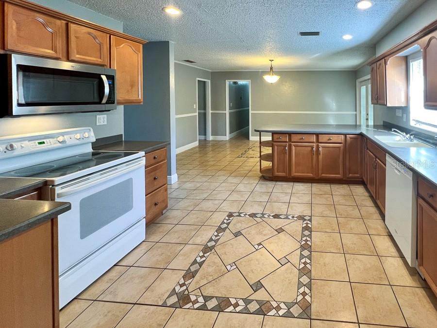 Image 20 of 36 For 4607 40th Street