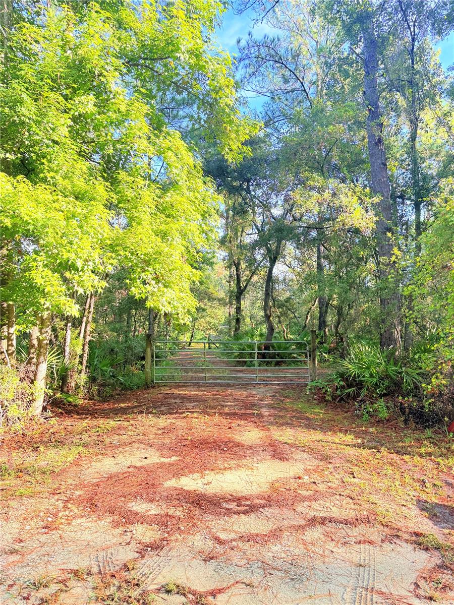 Image 16 of 44 For 7324 152 Place